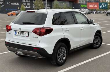Внедорожник / Кроссовер Suzuki Vitara 2023 в 