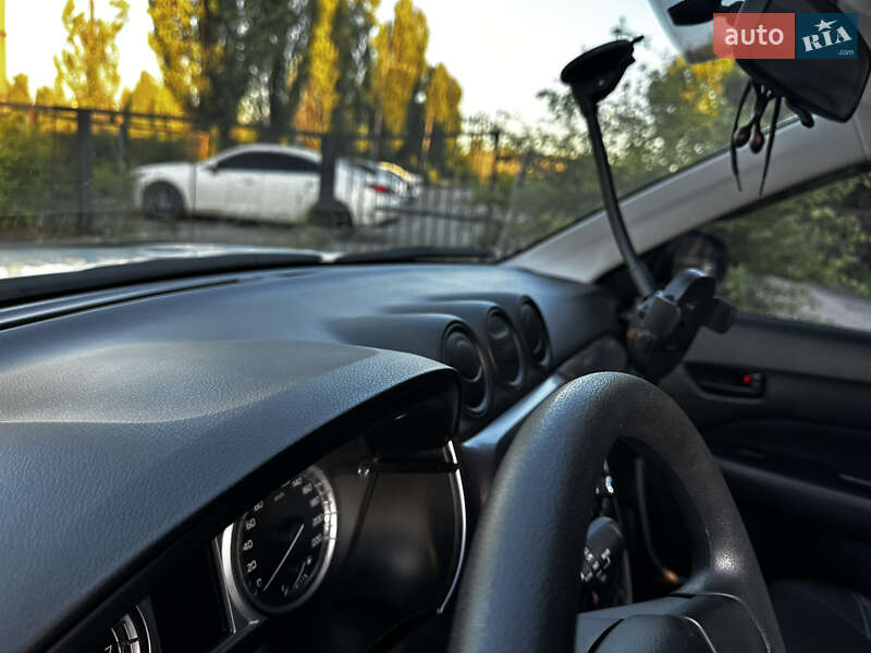 Внедорожник / Кроссовер Suzuki Vitara 2019 в Днепре фото 27 Внедорожник / Кроссовер Suzuki Vitara 2019 в Днепре