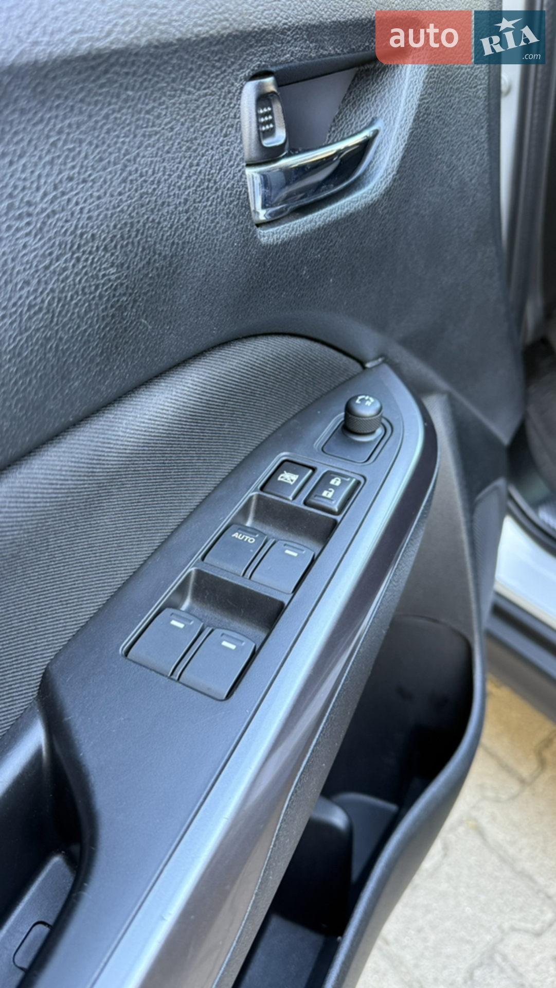 2019 Suzuki Vitara - мініатюра 21