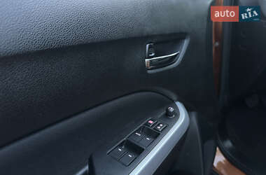 Внедорожник / Кроссовер Suzuki Vitara 2015 в 