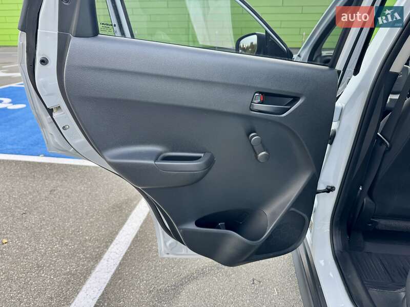 Внедорожник / Кроссовер Suzuki Vitara 2023 в Киеве