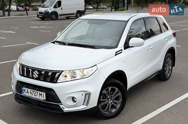 Внедорожник / Кроссовер Suzuki Vitara 2023 в Киеве