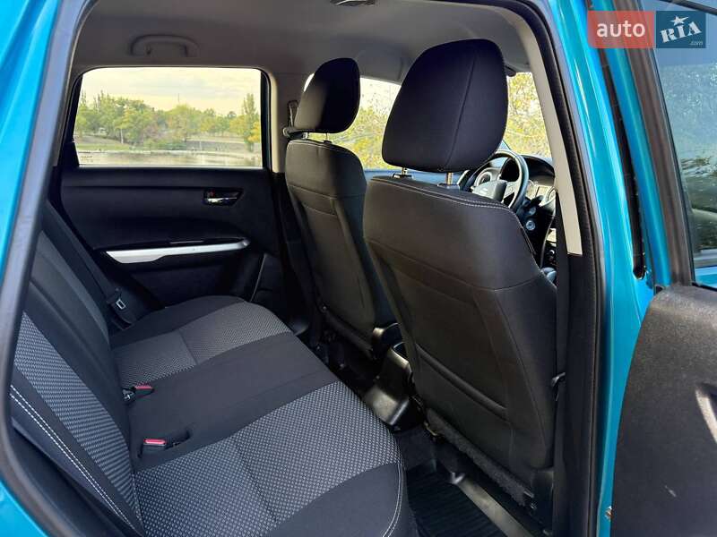 Внедорожник / Кроссовер Suzuki Vitara 2017 в Днепре
