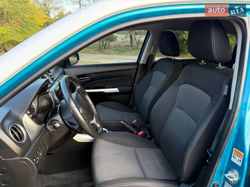Внедорожник / Кроссовер Suzuki Vitara 2017 в Днепре