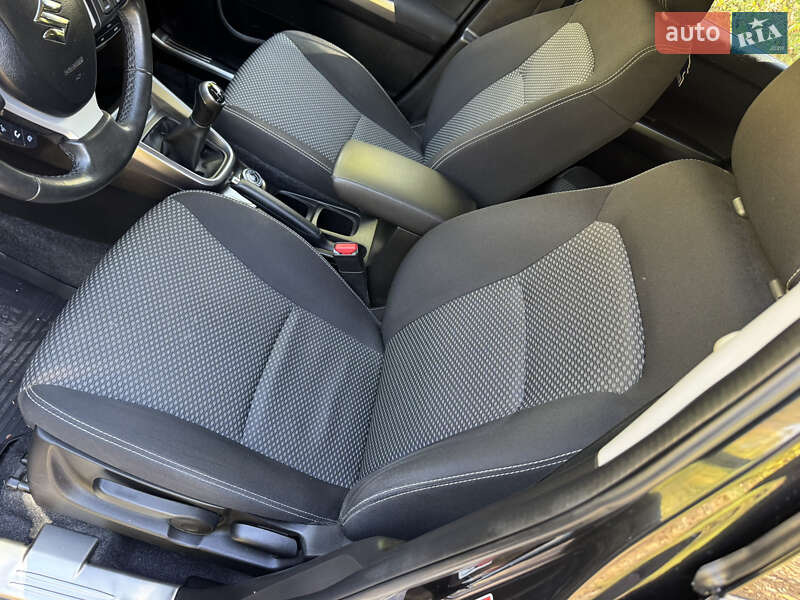 Внедорожник / Кроссовер Suzuki Vitara 2019 в Харькове фото 29 Внедорожник / Кроссовер Suzuki Vitara 2019 в Харькове