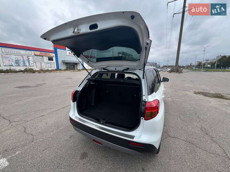 Внедорожник / Кроссовер Suzuki Vitara 2016 в Чернигове фото 12 Внедорожник / Кроссовер Suzuki Vitara 2016 в Чернигове