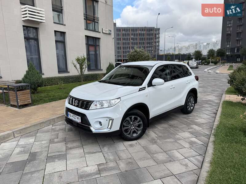 Suzuki Vitara 2023