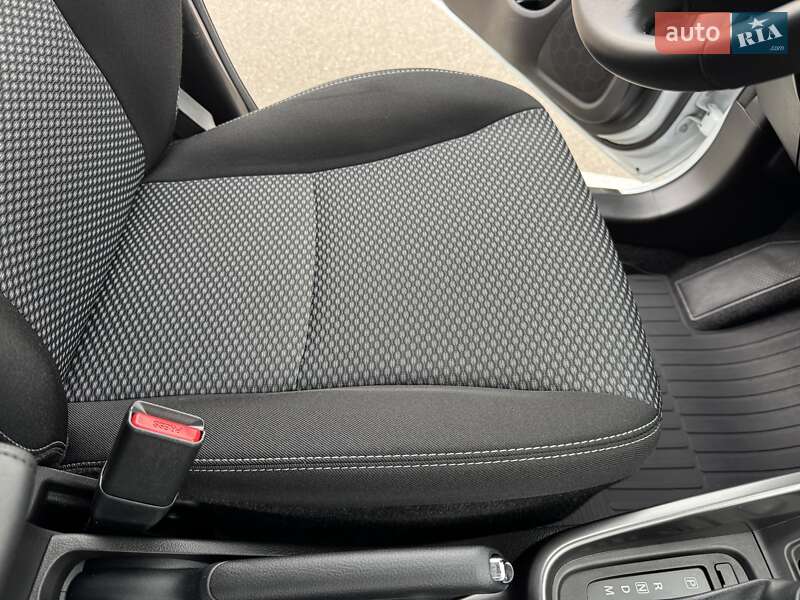 Позашляховик / Кросовер Suzuki Vitara 2023 в Києві фото 65 Позашляховик / Кросовер Suzuki Vitara 2023 в Києві