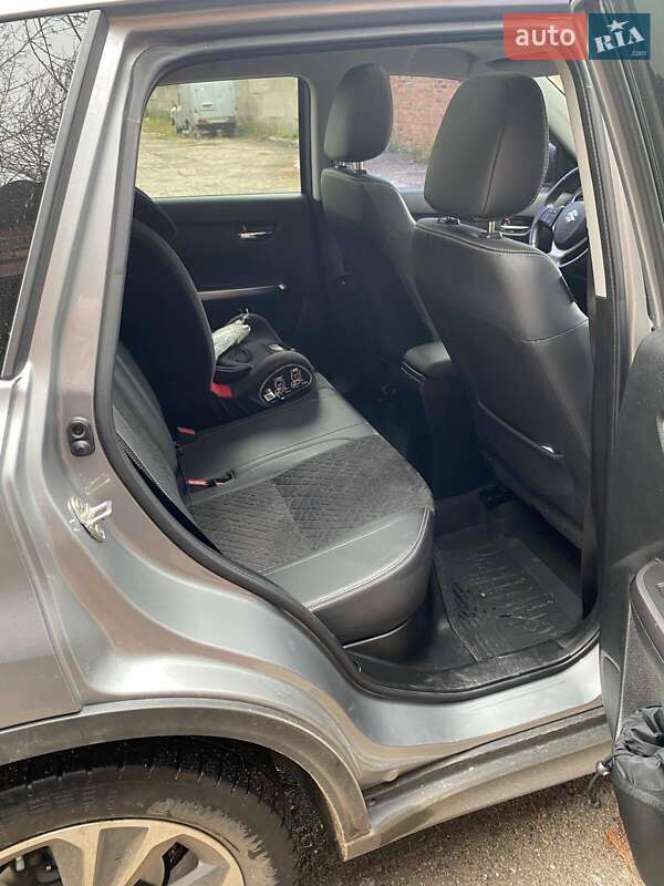 Позашляховик / Кросовер Suzuki Vitara 2019 в Харкові