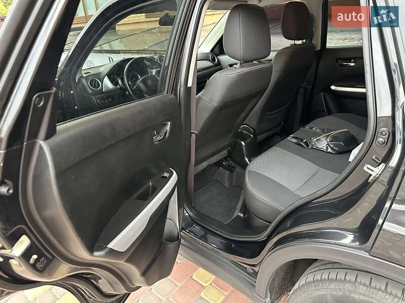 Позашляховик / Кросовер Suzuki Vitara 2017 в Вінниці