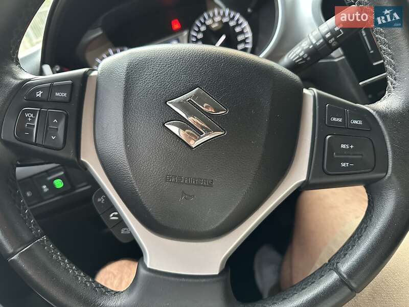 Позашляховик / Кросовер Suzuki Vitara 2017 в Вінниці