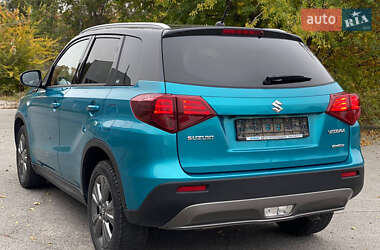 Позашляховик / Кросовер Suzuki Vitara 2020 в  фото 10 Позашляховик / Кросовер Suzuki Vitara 2020 в