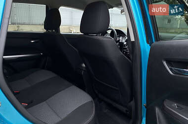 Позашляховик / Кросовер Suzuki Vitara 2020 в  фото 19 Позашляховик / Кросовер Suzuki Vitara 2020 в