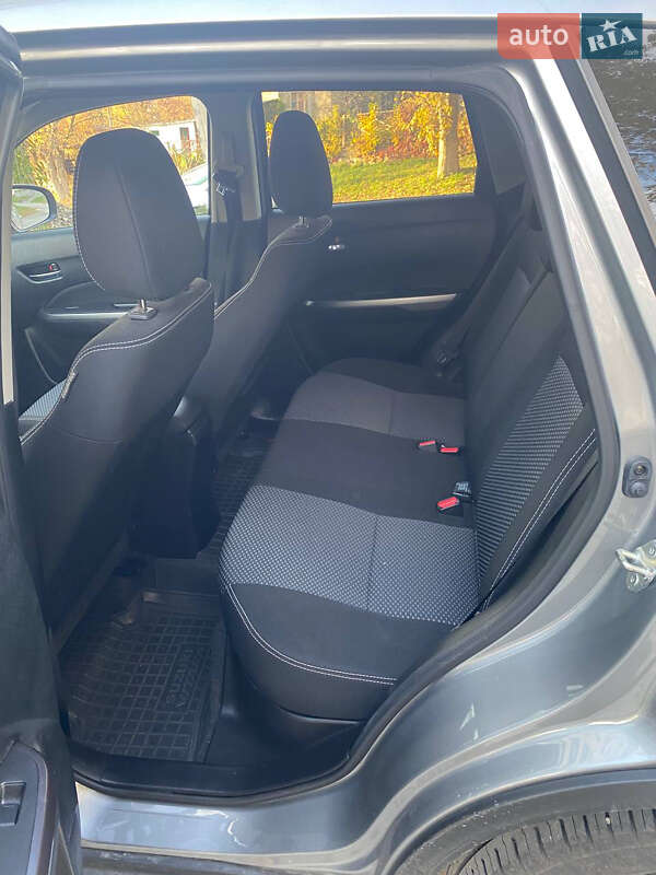 Внедорожник / Кроссовер Suzuki Vitara 2024 в Каменец-Подольском фото 8 Внедорожник / Кроссовер Suzuki Vitara 2024 в Каменец-Подольском