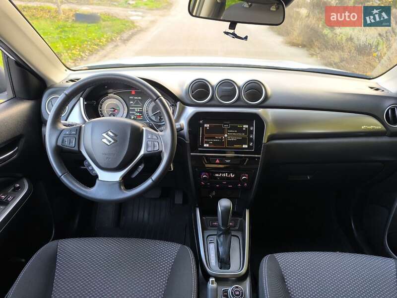 Внедорожник / Кроссовер Suzuki Vitara 2019 в Черкассах