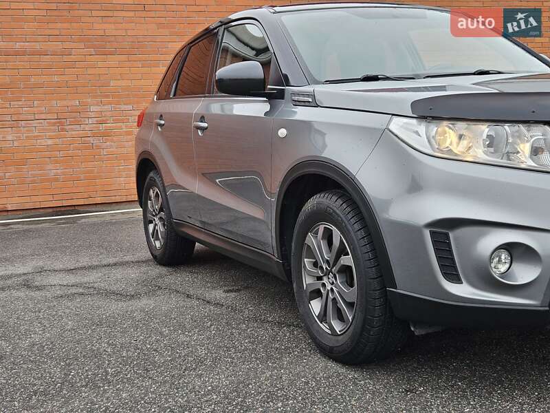 Внедорожник / Кроссовер Suzuki Vitara 2016 в Киеве фото 12 Внедорожник / Кроссовер Suzuki Vitara 2016 в Киеве