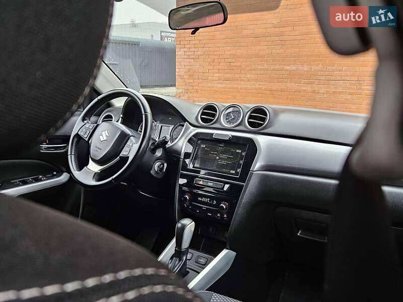 Внедорожник / Кроссовер Suzuki Vitara 2016 в Киеве фото 35 Внедорожник / Кроссовер Suzuki Vitara 2016 в Киеве