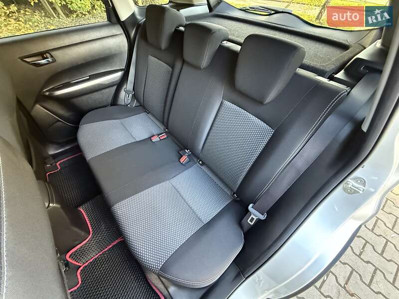 Внедорожник / Кроссовер Suzuki Vitara 2021 в Киеве фото 51 Внедорожник / Кроссовер Suzuki Vitara 2021 в Киеве