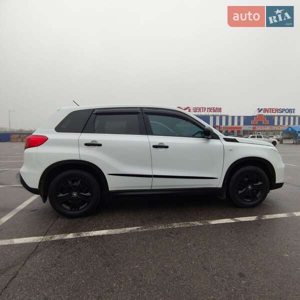 Внедорожник / Кроссовер Suzuki Vitara 2017 в Кропивницком фото 6 Внедорожник / Кроссовер Suzuki Vitara 2017 в Кропивницком