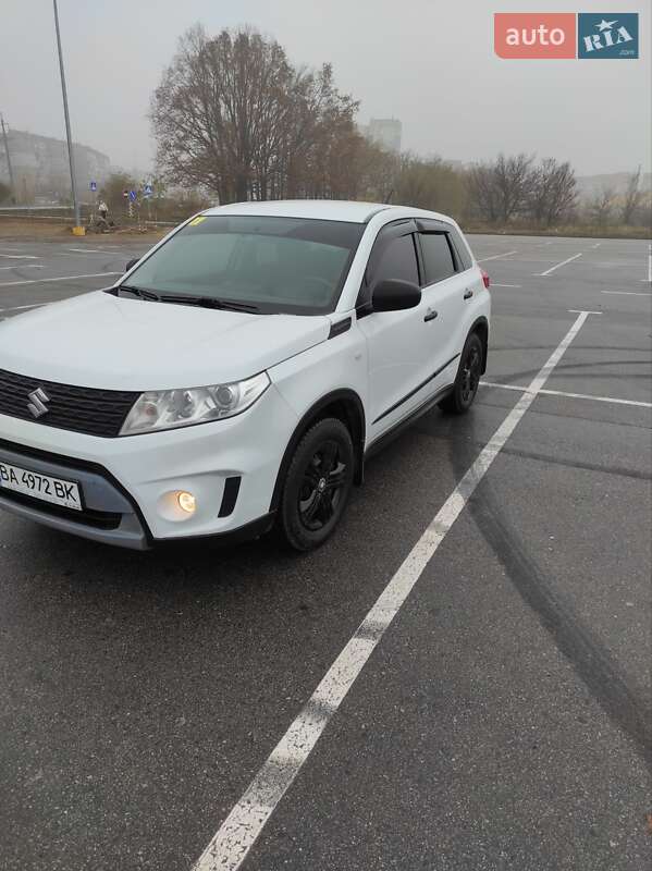 Внедорожник / Кроссовер Suzuki Vitara 2017 в Кропивницком фото 11 Внедорожник / Кроссовер Suzuki Vitara 2017 в Кропивницком