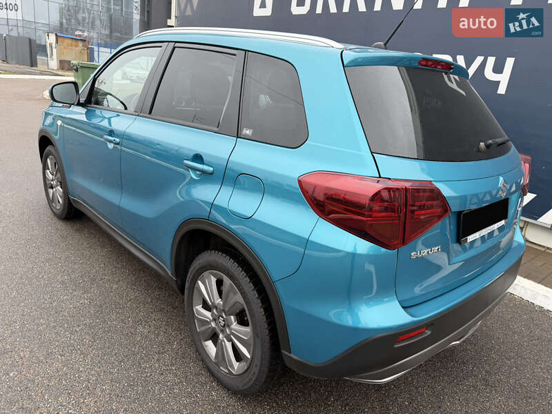 Внедорожник / Кроссовер Suzuki Vitara 2019 в Киеве