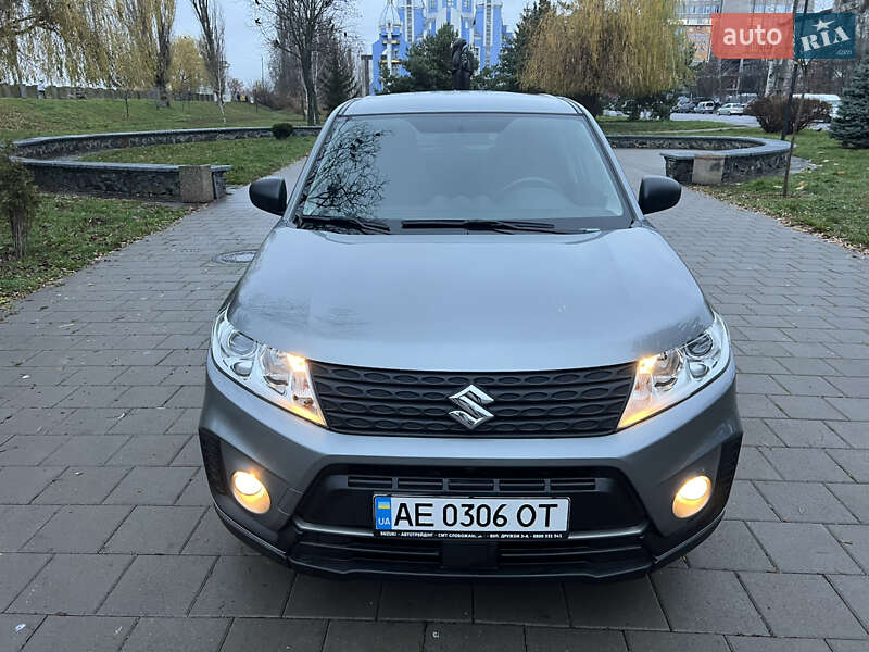 Внедорожник / Кроссовер Suzuki Vitara 2021 в Киеве