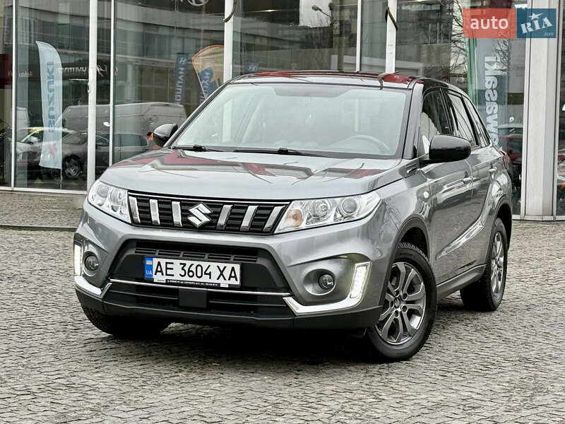 Внедорожник / Кроссовер Suzuki Vitara 2021 в Днепре