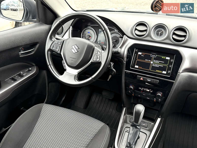 Внедорожник / Кроссовер Suzuki Vitara 2021 в Днепре