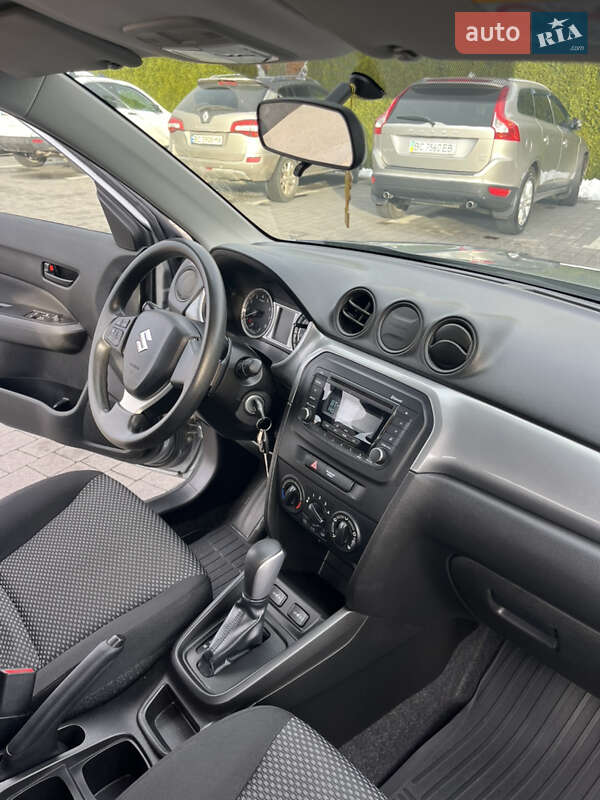 Внедорожник / Кроссовер Suzuki Vitara 2017 в Львове