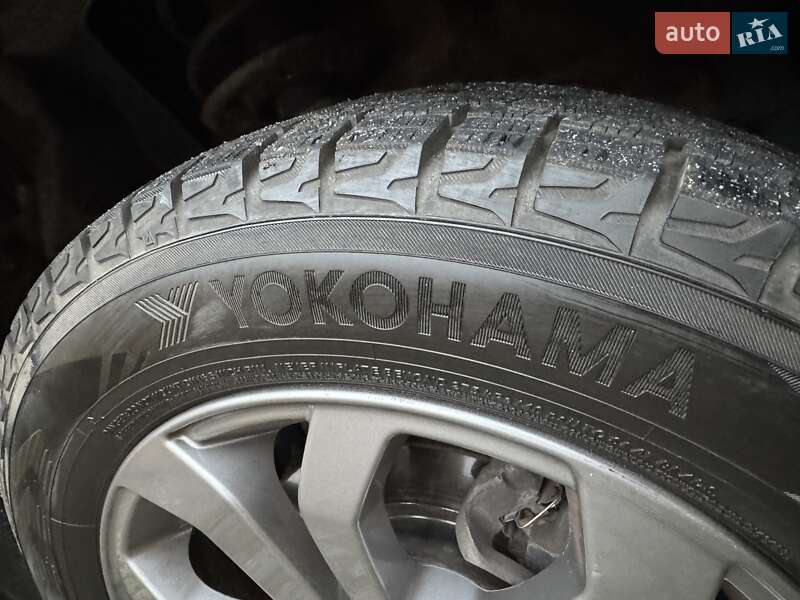 Внедорожник / Кроссовер Suzuki Vitara 2020 в Киеве