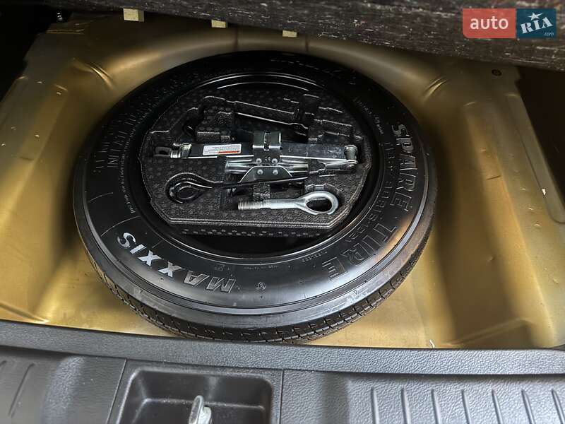 Внедорожник / Кроссовер Suzuki Vitara 2020 в Киеве