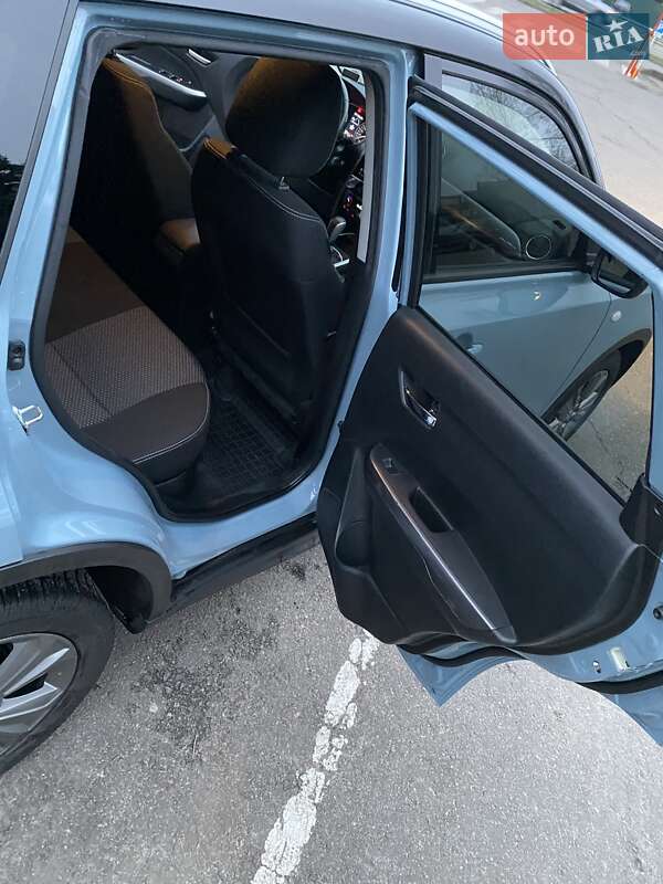 Внедорожник / Кроссовер Suzuki Vitara 2019 в Киеве фото 8 Внедорожник / Кроссовер Suzuki Vitara 2019 в Киеве