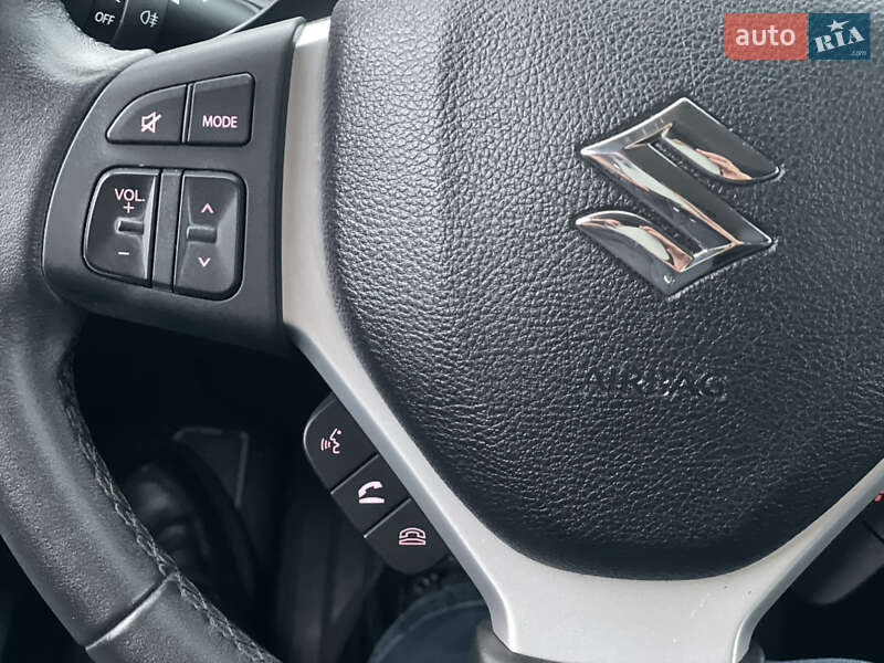 Внедорожник / Кроссовер Suzuki Vitara 2019 в Киеве фото 18 Внедорожник / Кроссовер Suzuki Vitara 2019 в Киеве