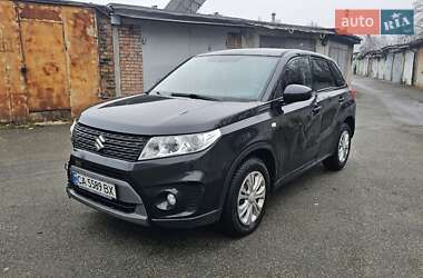 Внедорожник / Кроссовер Suzuki Vitara 2017 в Киеве