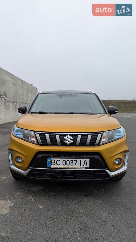 Позашляховик / Кросовер Suzuki Vitara 2020 в Львові