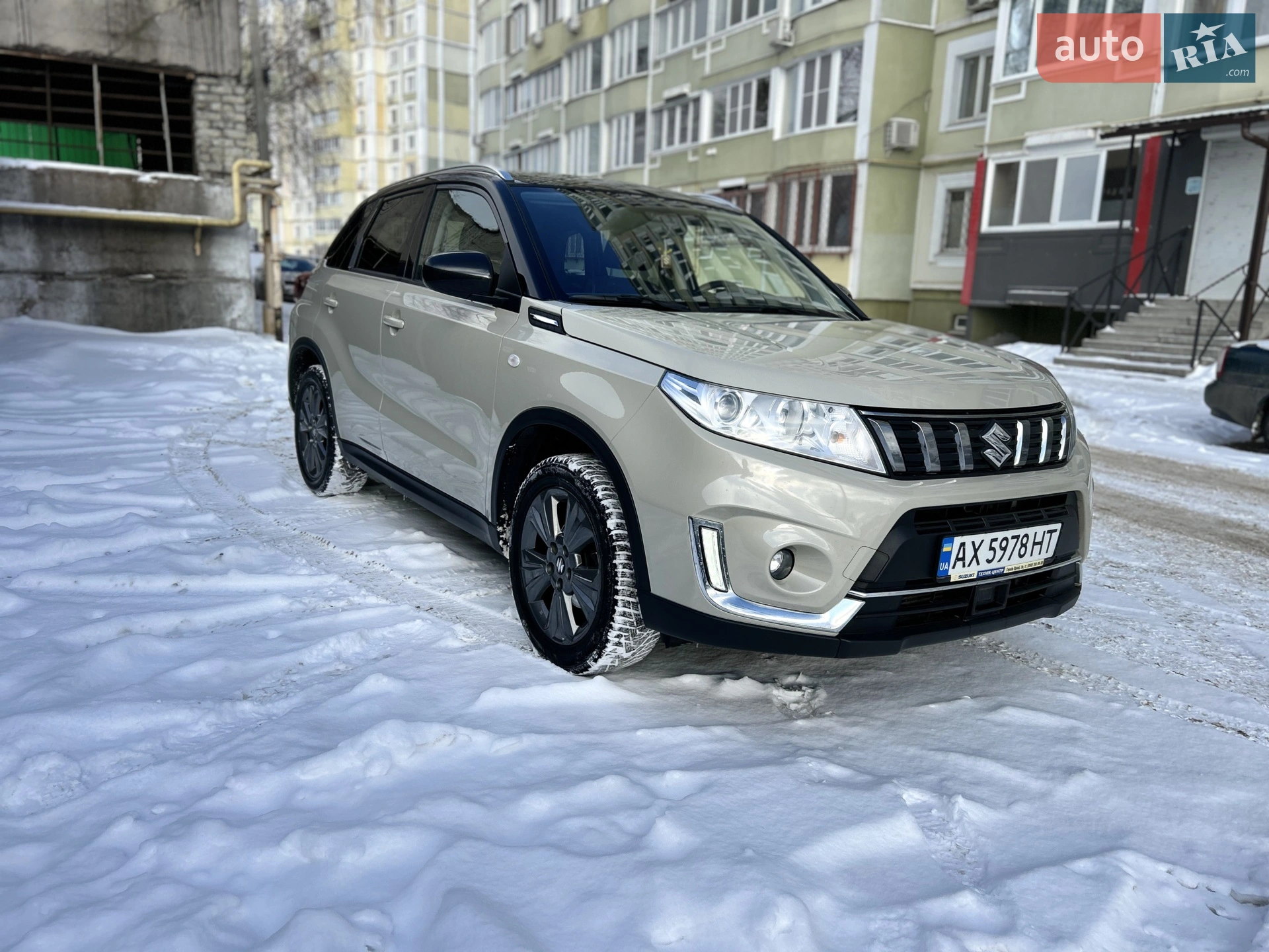 2019 Suzuki Vitara - фото 1