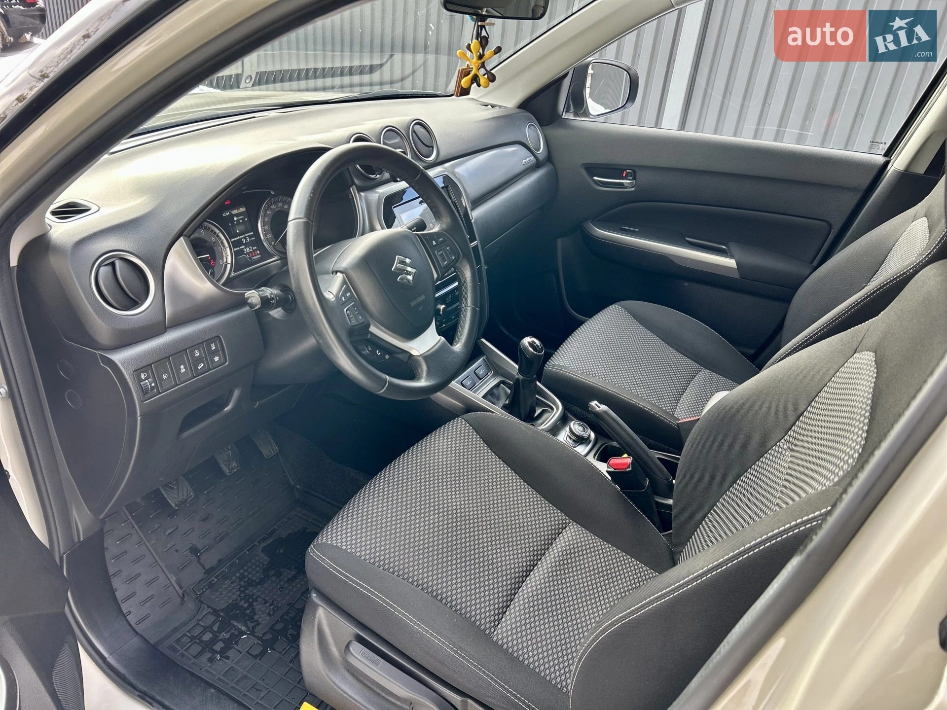 2019 Suzuki Vitara - мініатюра 6