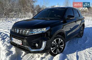 Внедорожник / Кроссовер Suzuki Vitara 2024 в Киеве
