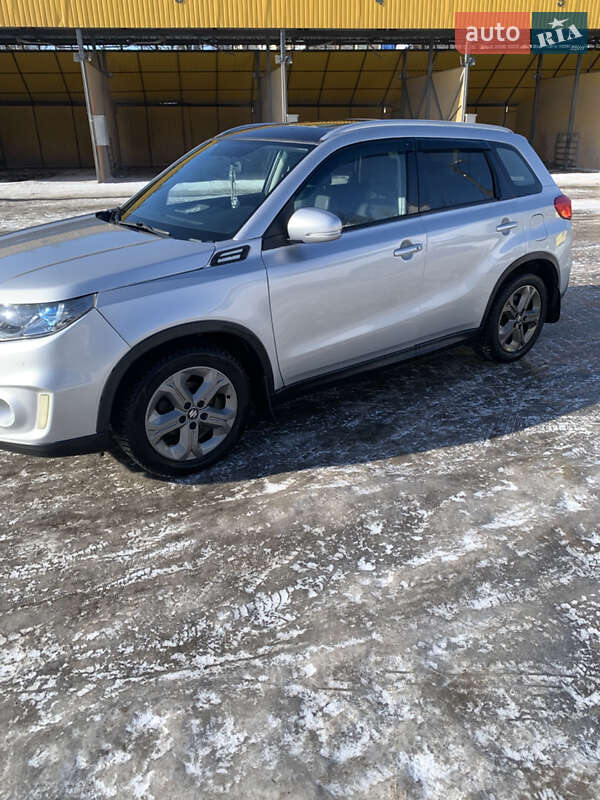 Внедорожник / Кроссовер Suzuki Vitara 2017 в Хмельницком