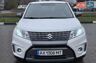 Внедорожник / Кроссовер Suzuki Vitara 2016 в Хмельницком