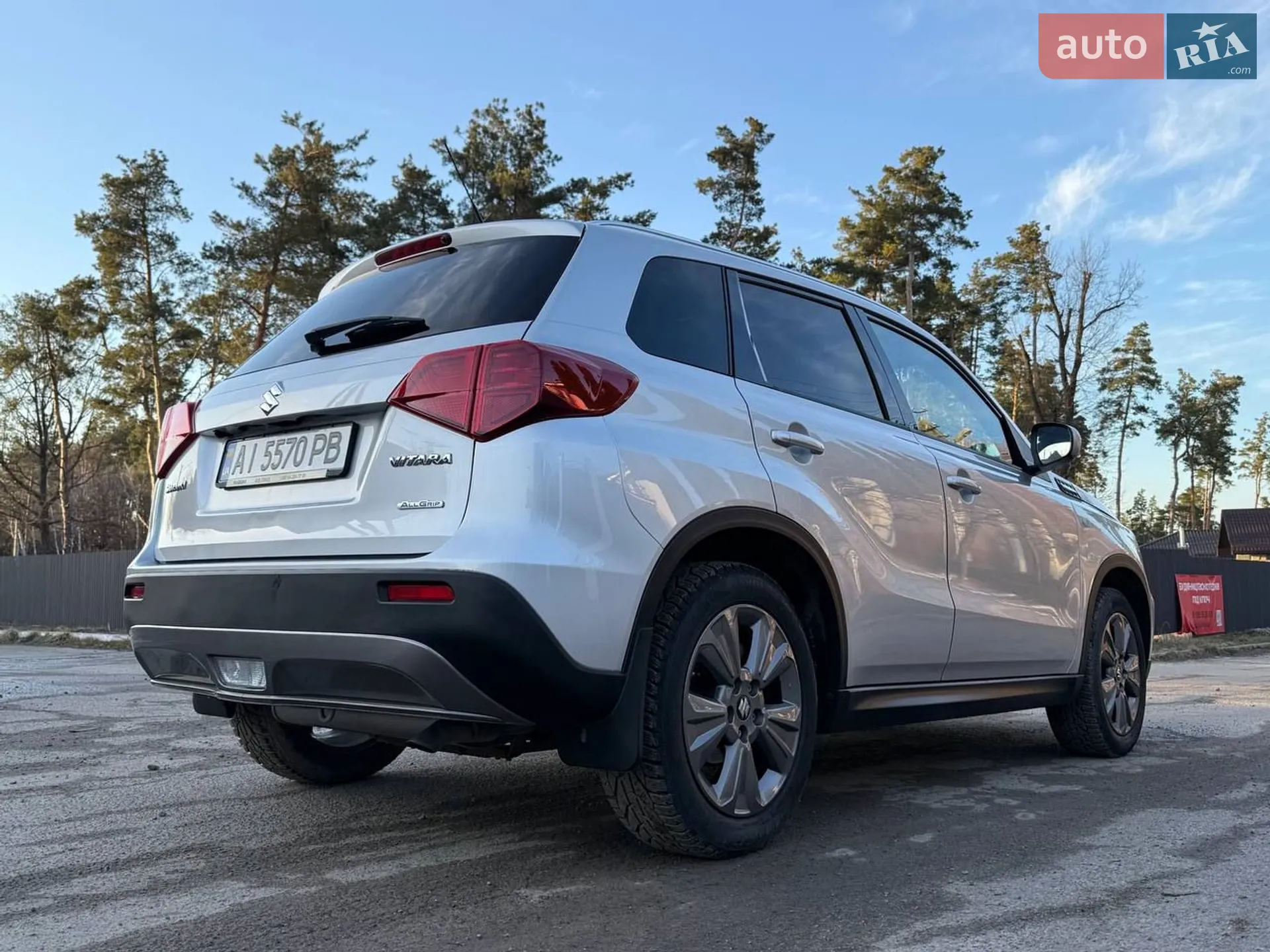2019 Suzuki Vitara - мініатюра 8