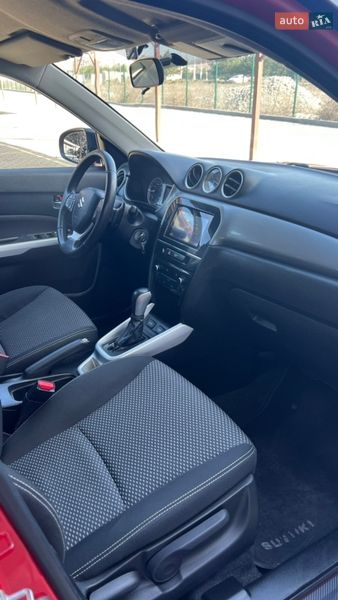Внедорожник / Кроссовер Suzuki Vitara 2017 в Черноморске
