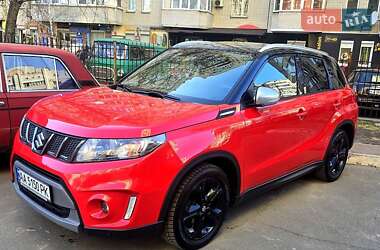 Позашляховик / Кросовер Suzuki Vitara 2017 в Києві