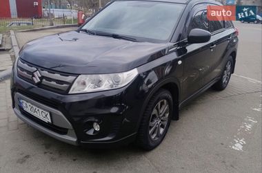 Позашляховик / Кросовер Suzuki Vitara 2015 в Києві