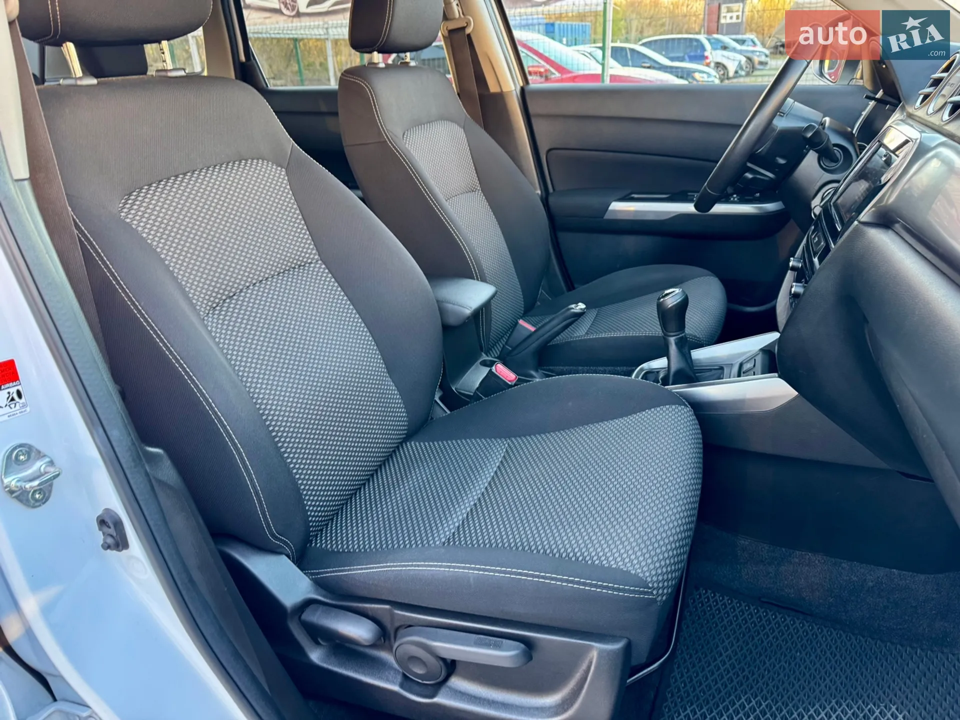2019 Suzuki Vitara - мініатюра 13