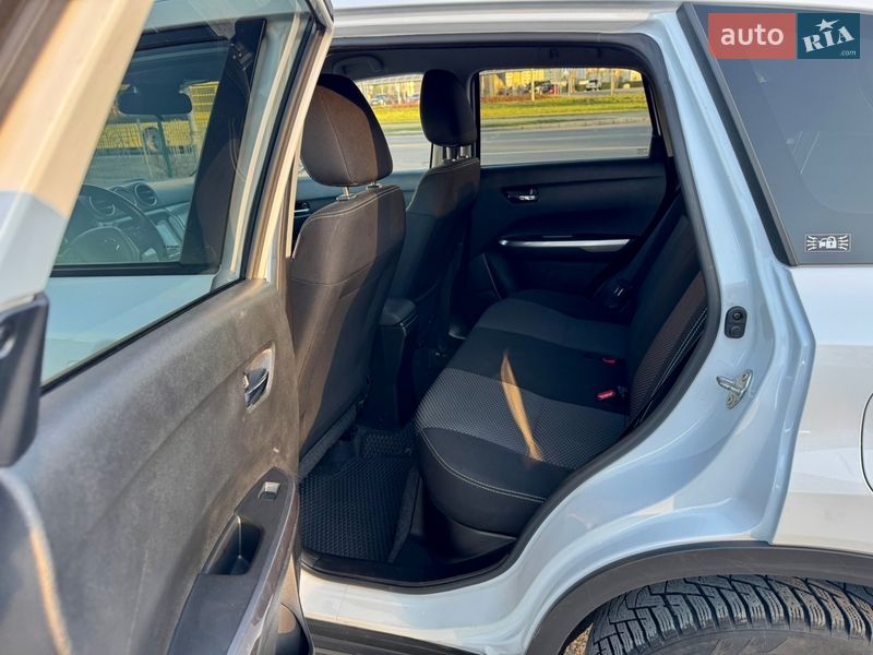 Позашляховик / Кросовер Suzuki Vitara 2019 в Києві