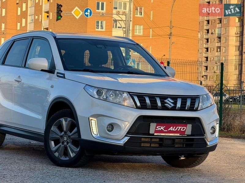 Позашляховик / Кросовер Suzuki Vitara 2019 в Києві