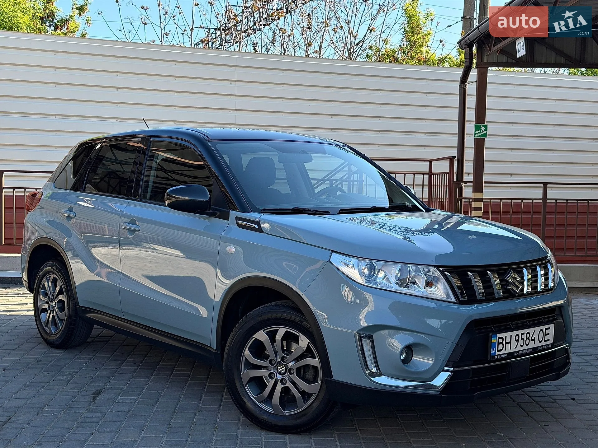 2021 Suzuki Vitara - мініатюра 24