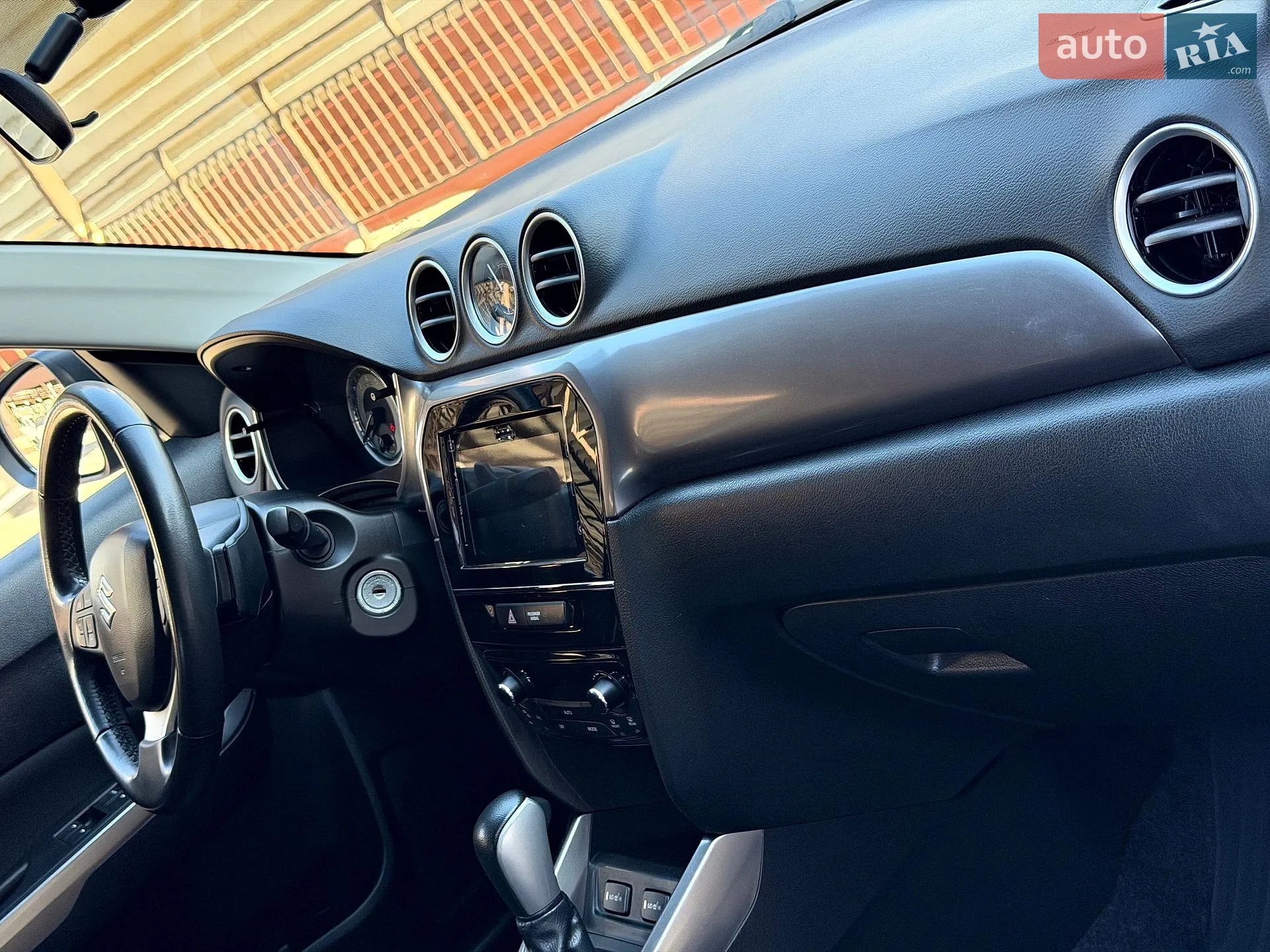 2021 Suzuki Vitara - мініатюра 61