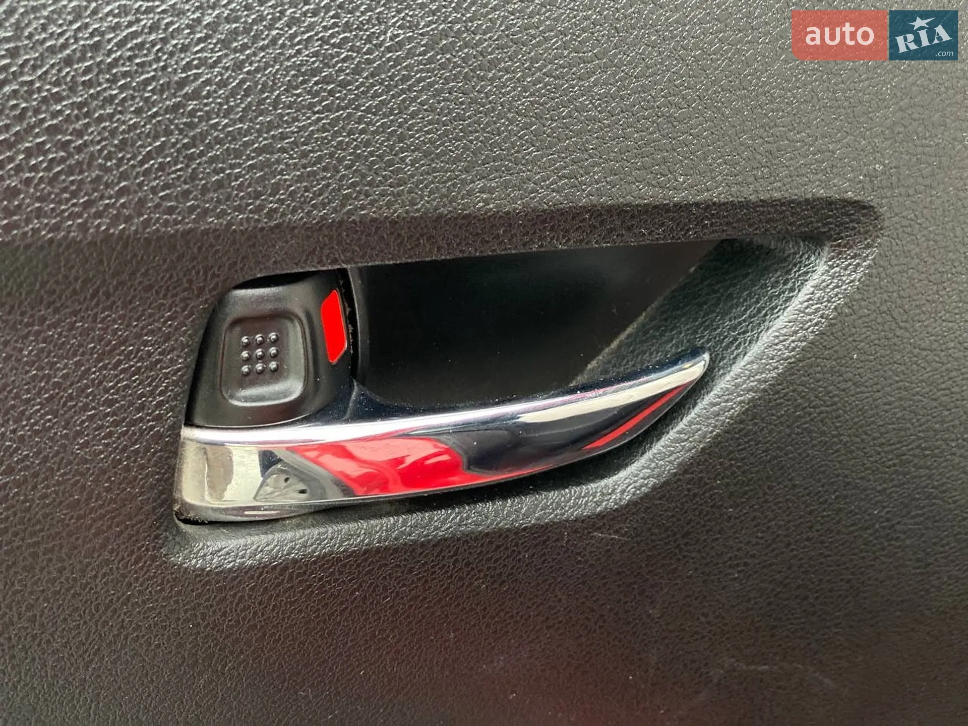 2019 Suzuki Vitara - мініатюра 36